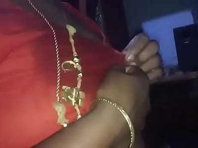 Tamil aunty showing boobs and ready to fuck.