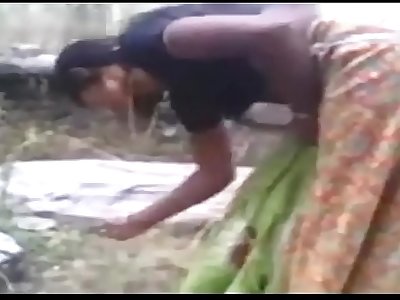 DESI INDIAN VILLAGE CHEATING GIRL FUCKING Brutha FRIEND FUCK OUTDORR