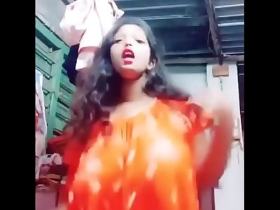 desi BHABHI without bra big boob