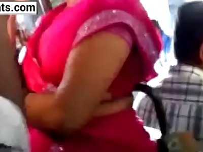 hot bhabhi rubbed in bus visit -xxchats.com for more